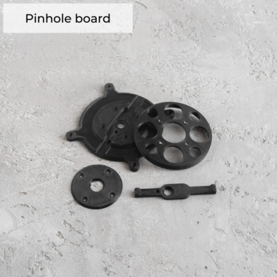 pinhole board1
