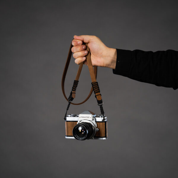 goodman-camera-strap-on-nikon-camera